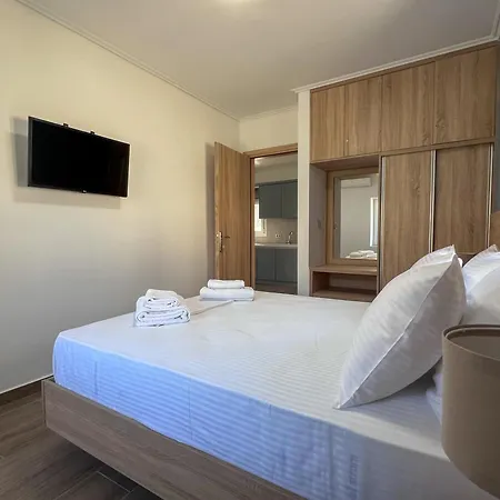 Nafsika Stone * Lazarata