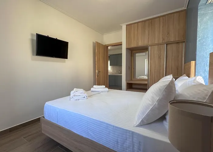 Nafsika Stone * Lazaráta